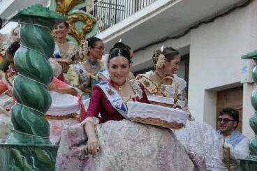Desfile de Carrozas 75 aniversario Fogueres (75)