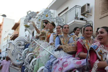 Desfile de Carrozas 75 aniversario Fogueres (83)