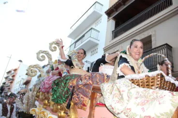 Desfile de Carrozas 75 aniversario Fogueres (96)