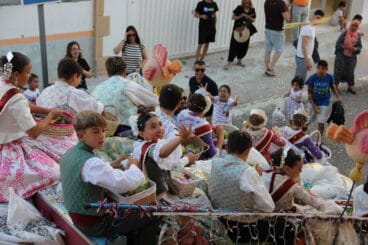 Desfile de Carrozas Fogueres Xàbia 2024 (139)