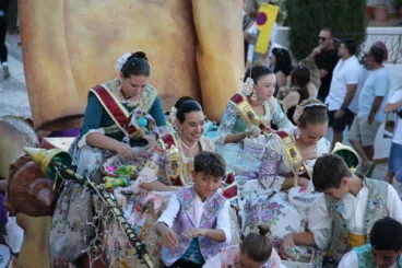 Desfile de Carrozas Fogueres Xàbia 2024 (143)