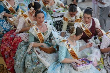 Desfile de Carrozas Fogueres Xàbia 2024 (17)