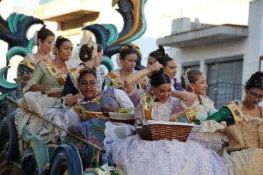 Desfile de Carrozas Fogueres Xàbia 2024 (180)