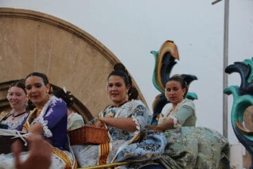 Desfile de Carrozas Fogueres Xàbia 2024 (200)