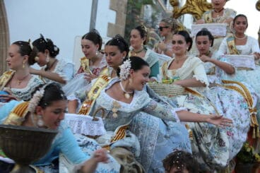 Desfile de Carrozas Fogueres Xàbia 2024 (228)