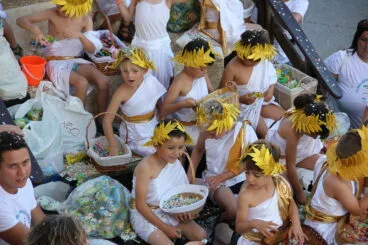 Desfile de Carrozas Fogueres Xàbia 2024 (3)