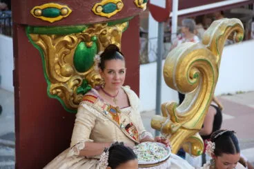Desfile de Carrozas Fogueres Xàbia 2024 (41)