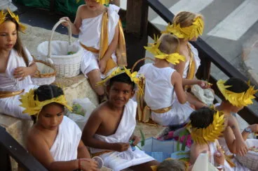Desfile de Carrozas Fogueres Xàbia 2024 (6)