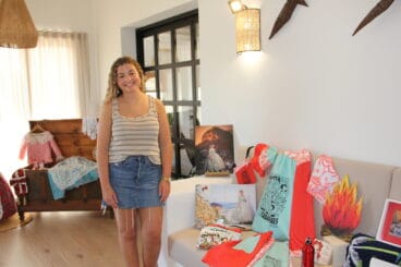 Die Regina Major von Fogueres Xàbia zeigt die Accessoires ihrer Quintà