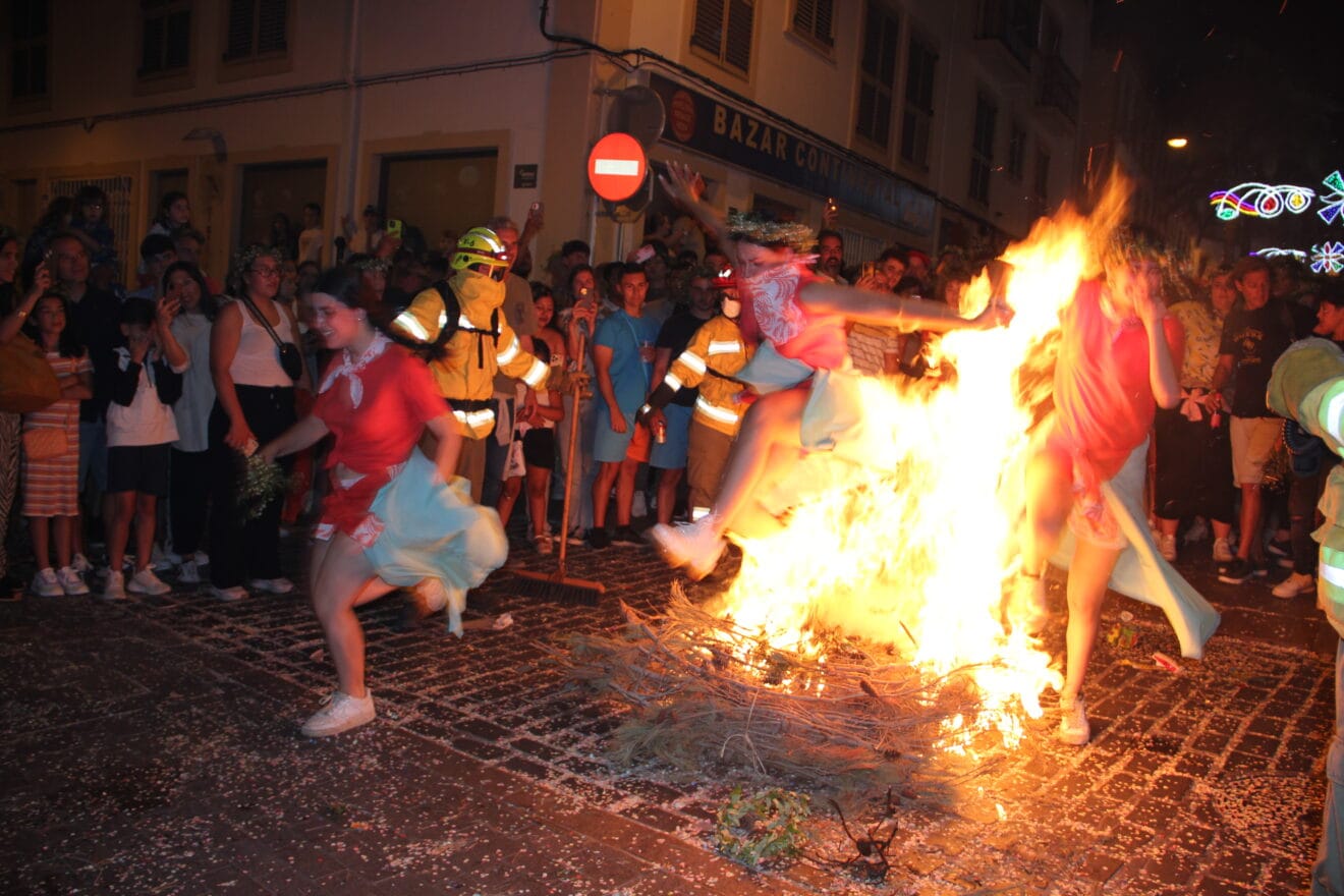 Nit dels Focs de Sant Joan (122)