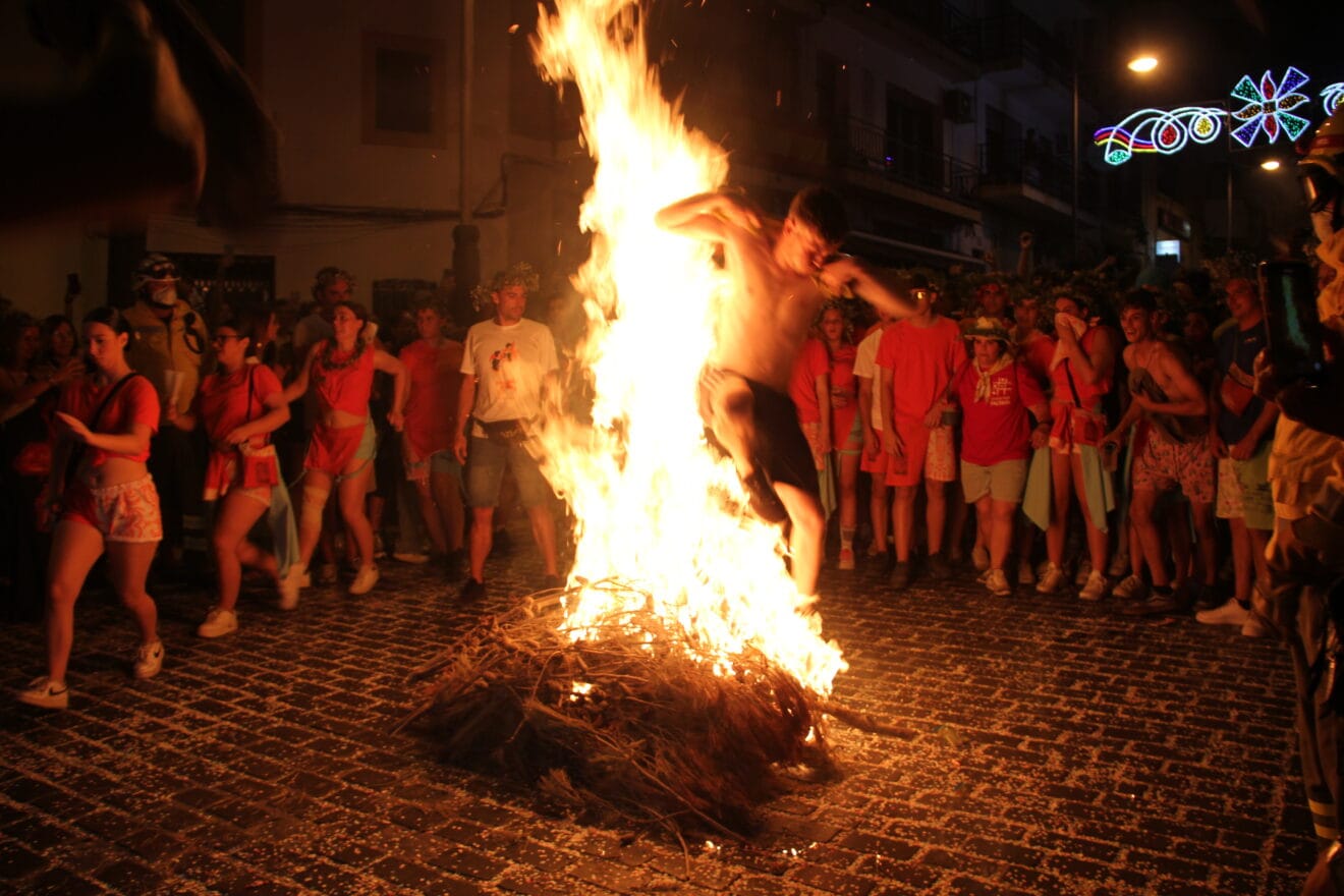 Nit dels Focs de Sant Joan (92)