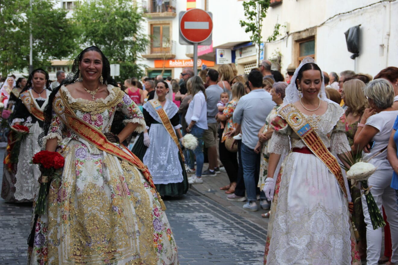 Ofrenda 75 aniversario de Fogueres de Sant Joan Xàbia (106)