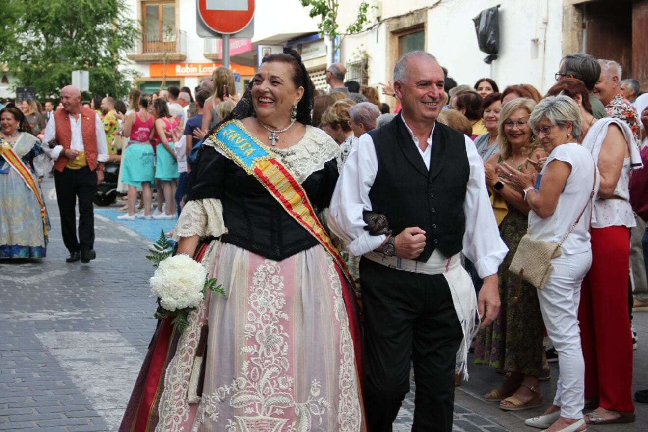 Ofrenda 75 aniversario de Fogueres de Sant Joan Xàbia (145)