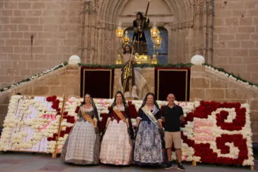 Ofrenda 75 aniversario de Fogueres de Sant Joan Xàbia (298)