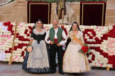 Ofrenda 75 aniversario de Fogueres de Sant Joan Xàbia (300)