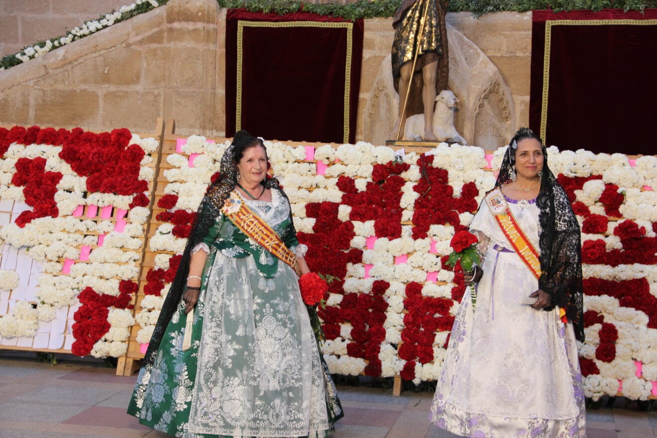 Ofrenda 75 aniversario de Fogueres de Sant Joan Xàbia (336)