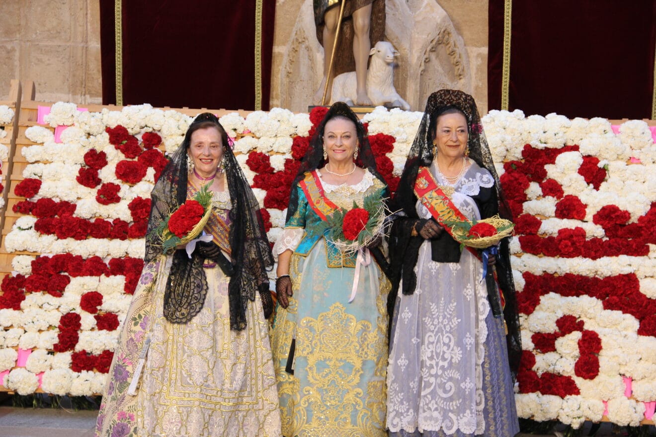 Ofrenda 75 aniversario de Fogueres de Sant Joan Xàbia (348)