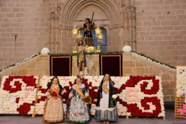 Ofrenda 75 aniversario de Fogueres de Sant Joan Xàbia (351)