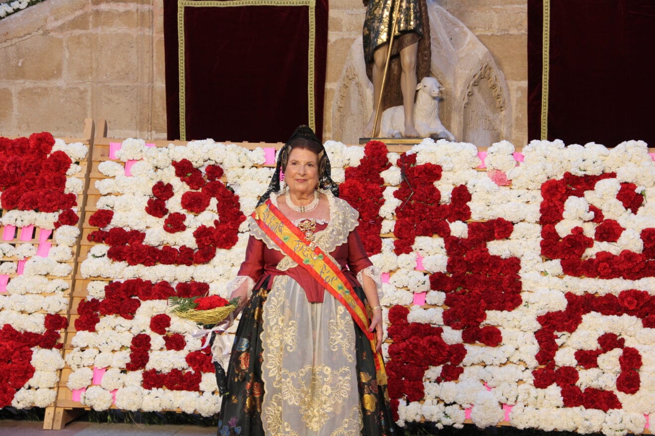 Ofrenda 75 aniversario de Fogueres de Sant Joan Xàbia (377)