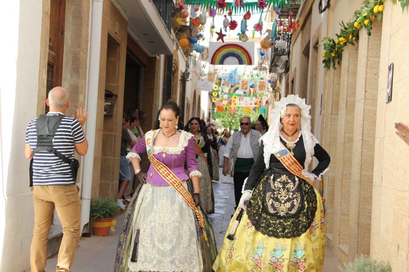 Pasacalle 75 aniversario de Fogueres Xàbia (15)