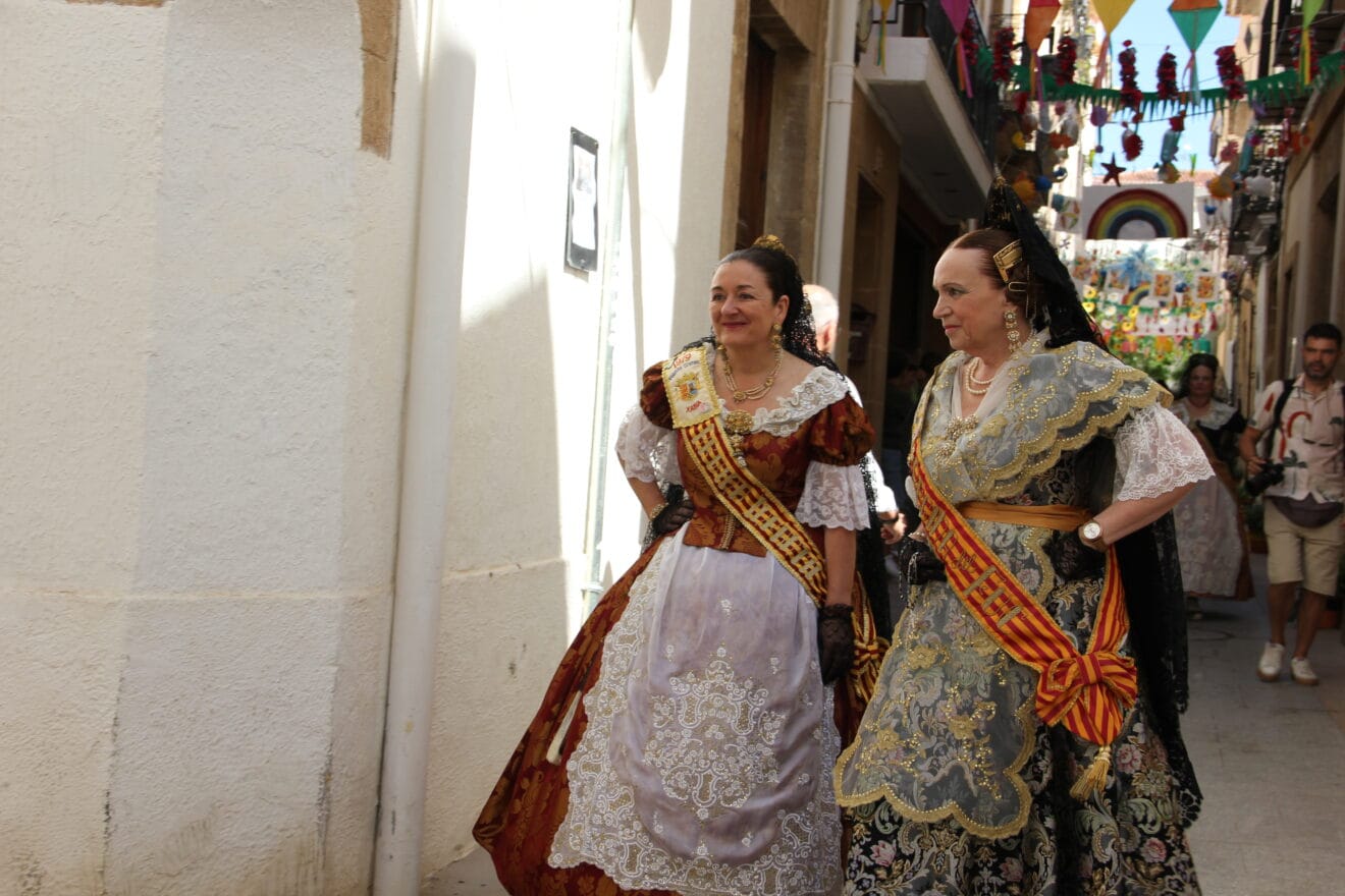 Pasacalle 75 aniversario de Fogueres Xàbia (16)