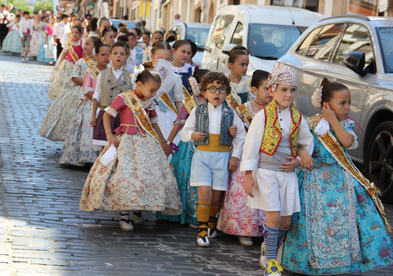 Pasacalle Raïm i Bacores Fogueres Xàbia 2024 (1)