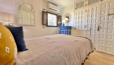 Relájate en esta habitación con estas comodidades