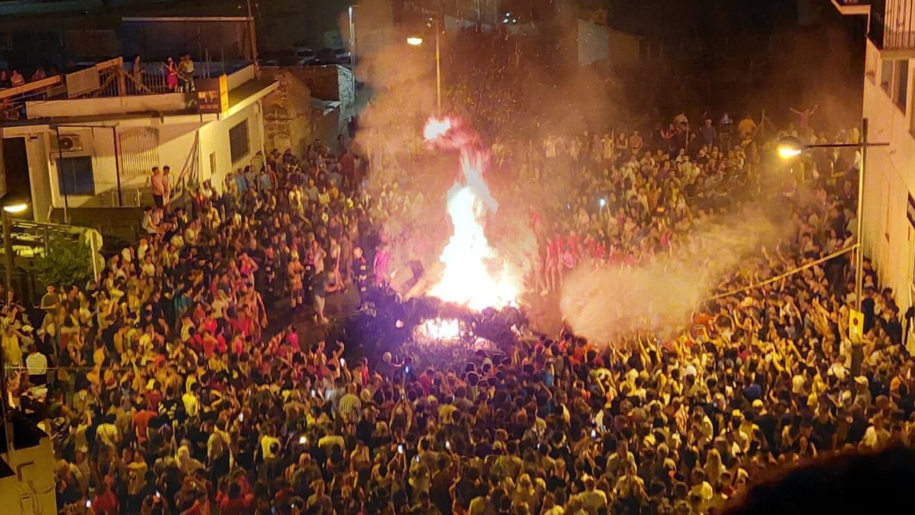 Cremà de la Foguera de Trastos Vells Xàbia 2024