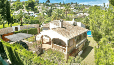 Ya puedes disfrutar de esta exclusiva vivienda y de su entorno