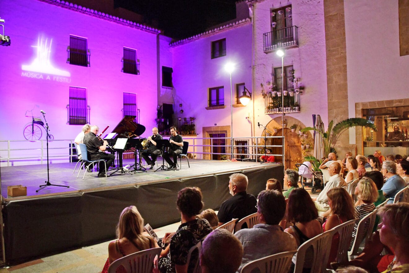 El festival Música a l’Estiu alza el telón en la parroquia de San Bartolomé de Xàbia