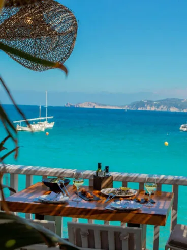 Comida en Cala Bandida