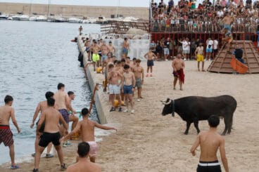 Primera sesión de Bous a la Mar Xàbia 2024