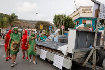 Carrozas Fiestas de Loreto 2024 (19)