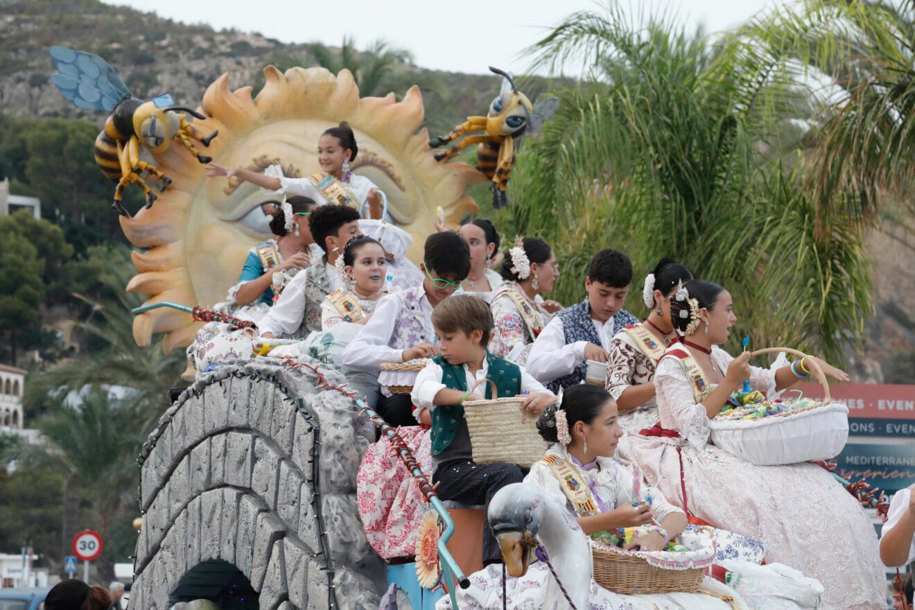 Carrozas Fiestas de Loreto 2024 (49)