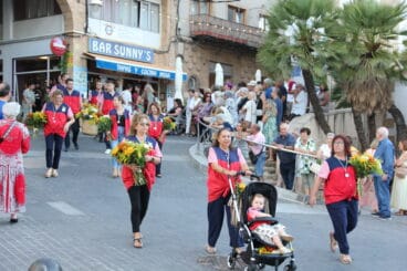 Ofrenda de Flores en honor a la Mare de Déu de Loreto de Xàbia (12)