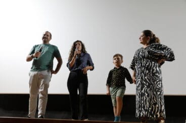 Coloquio de la película ‘L’Àvia i el foraster’ de Sergi Miralles en el Cine Jayan