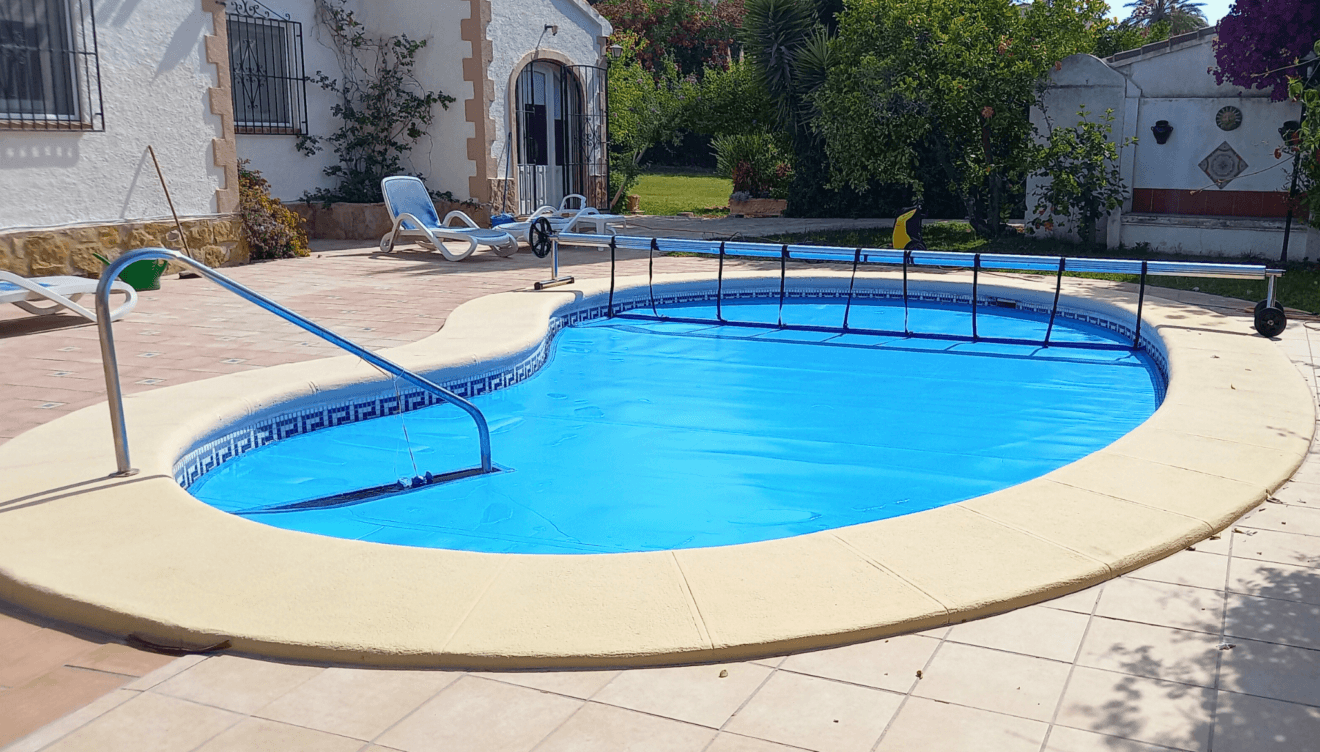 Piscina climatizada para disfrutar todo el año