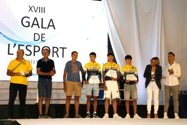Imagen: Club Ciclista Jávea en la XVIII Gala de l'esport Xàbia