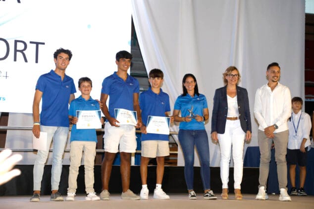 Imagen: Regatistas en la XVIII Gala de l'esport Xàbia