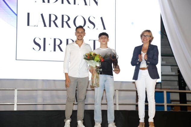 Imagen: adrián Larrosa, mejor deportista local 2024 de la XVIII Gala de l'esport Xàbia