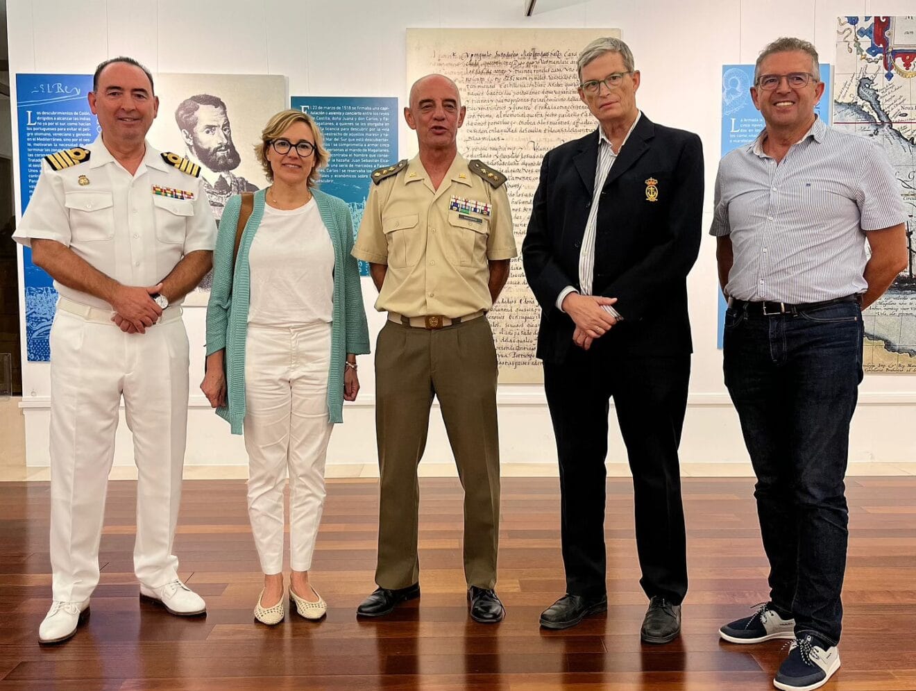 La alcaldesa de Xàbia en la inauguración de la exposición 'El viaje a la Especiería de Magallanes y Elcano'