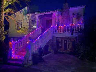 Für Halloween dekorierte Häuser in Xàbia 2024 (38)