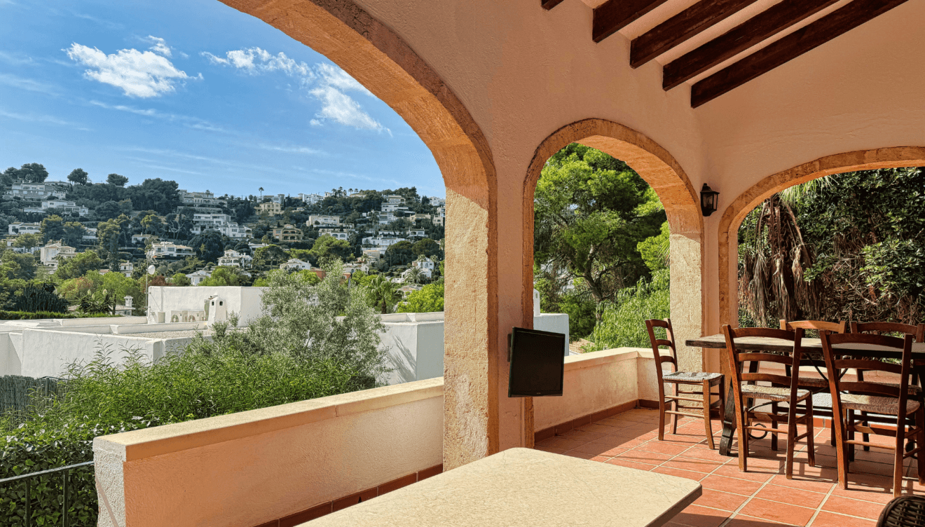 Disfruta del aire libre en la naya de este chalet