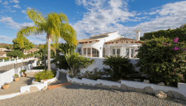 Das Haus liegt in einer ruhigen Gegend