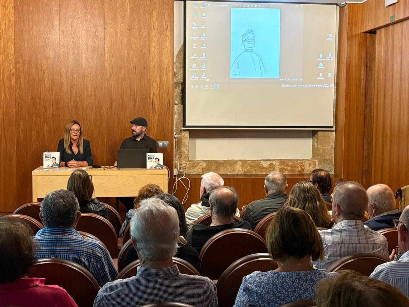 Presentación del cómic de Antoni Llidó a Xàbia (3)