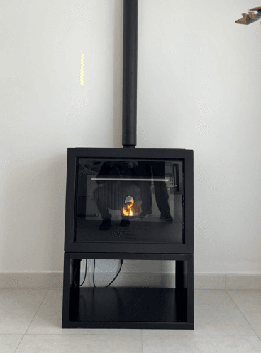 Heizung im Winter mit Pelletkamin