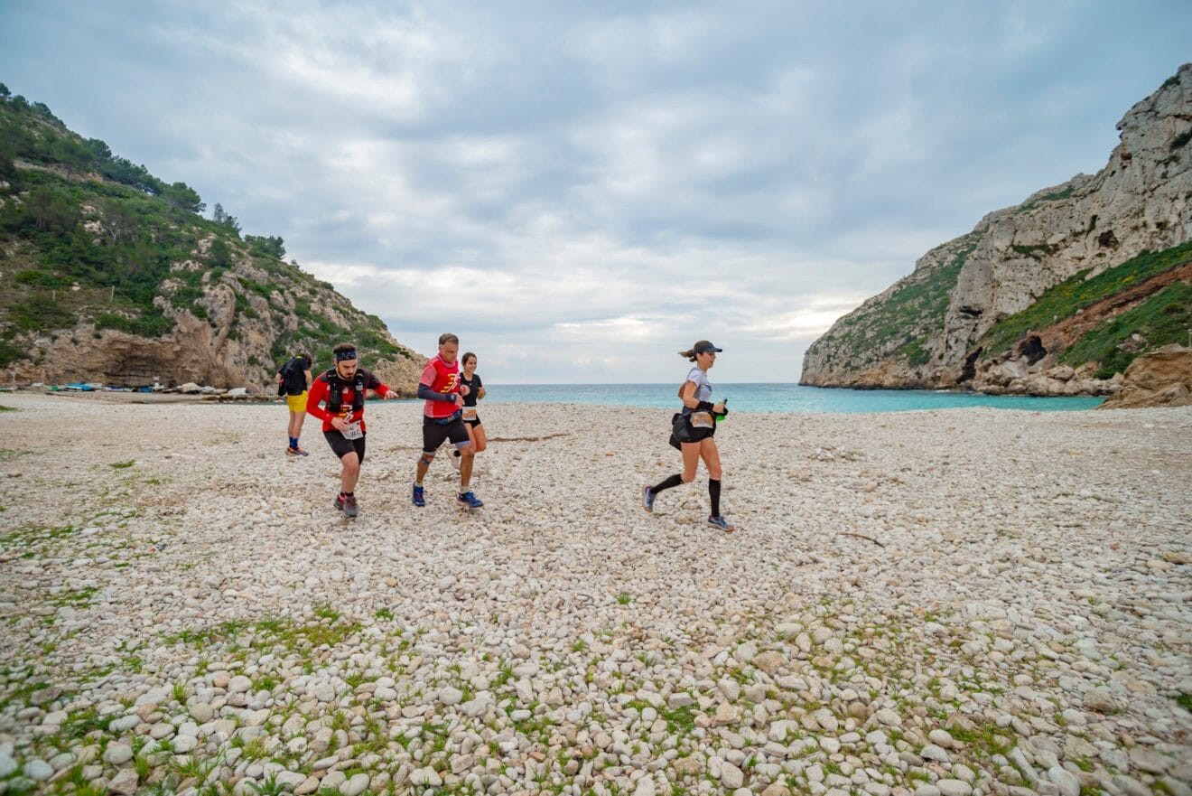 Corredores durante la Granadella Trail