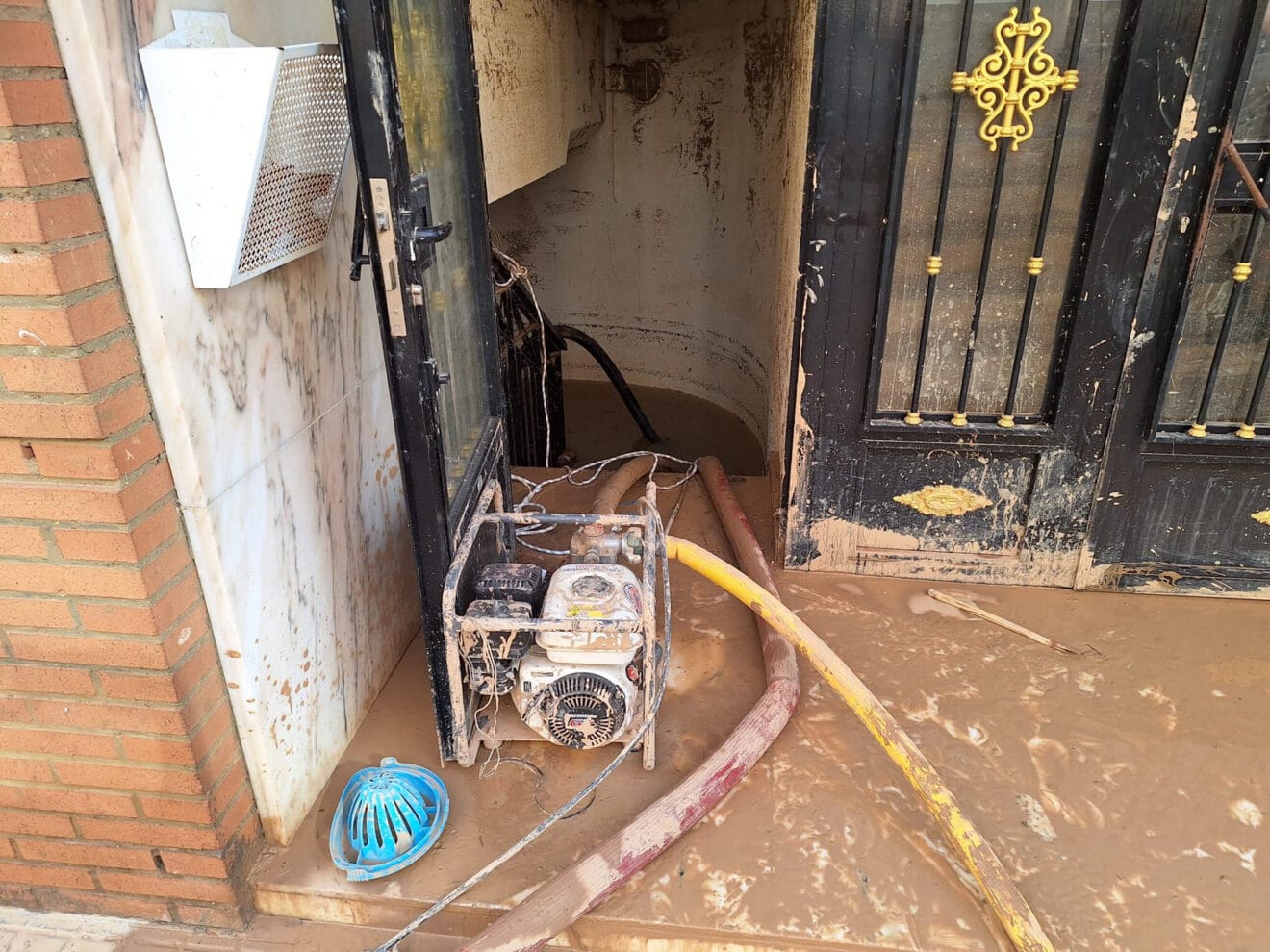 Cuerpos de seguridad de Xàbia en Catarroja 04