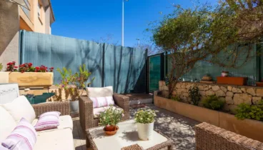 Garten und Außenterrasse