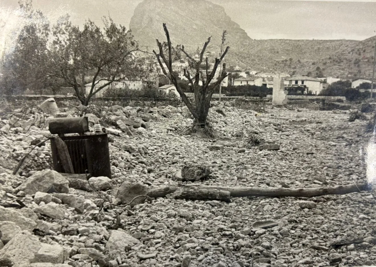 L'aiguà de 1957 de Xàbia destruyó los campos de cultivo